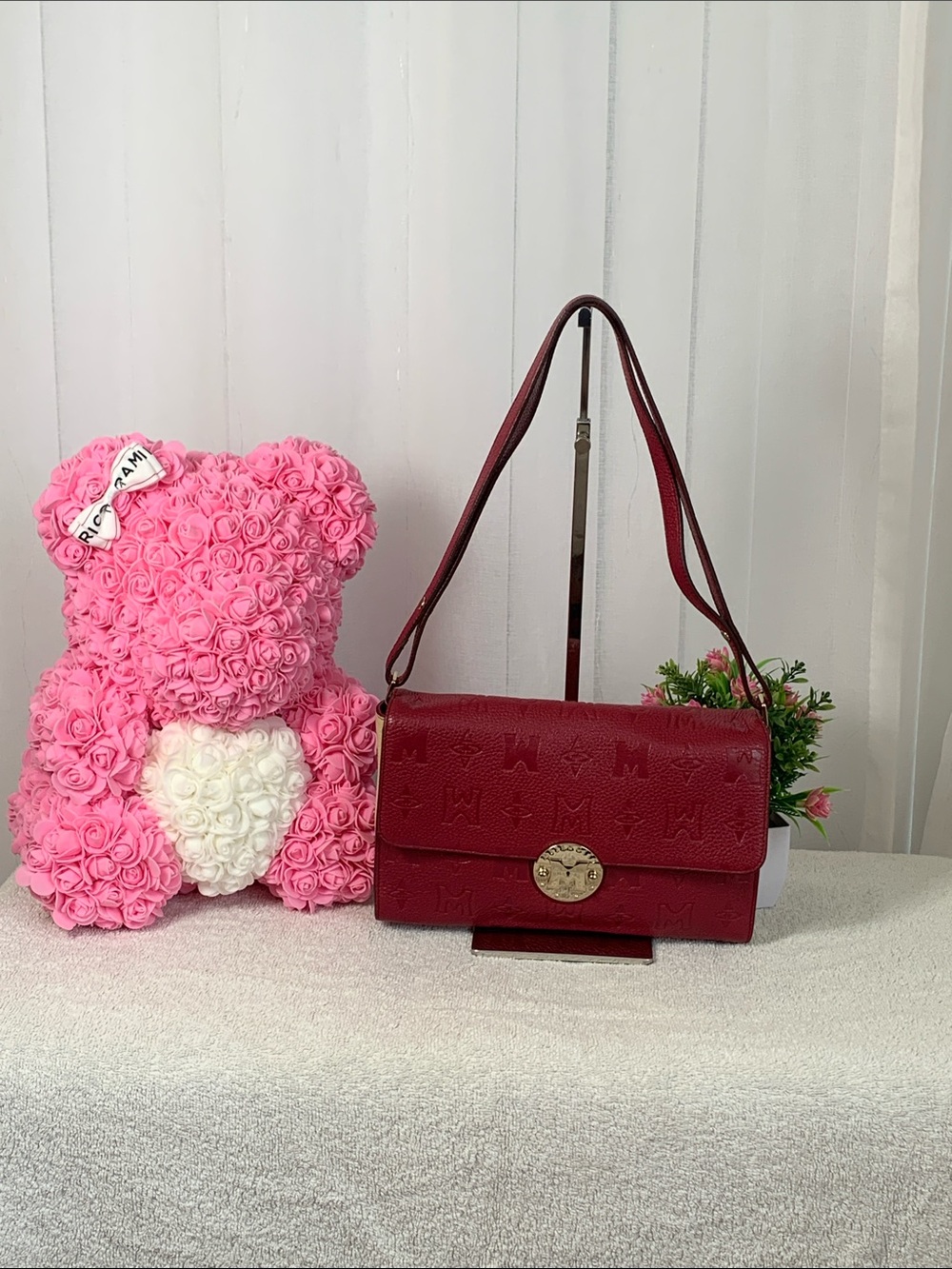 GUC Metrocity Red Burgundy Crossbody Bag